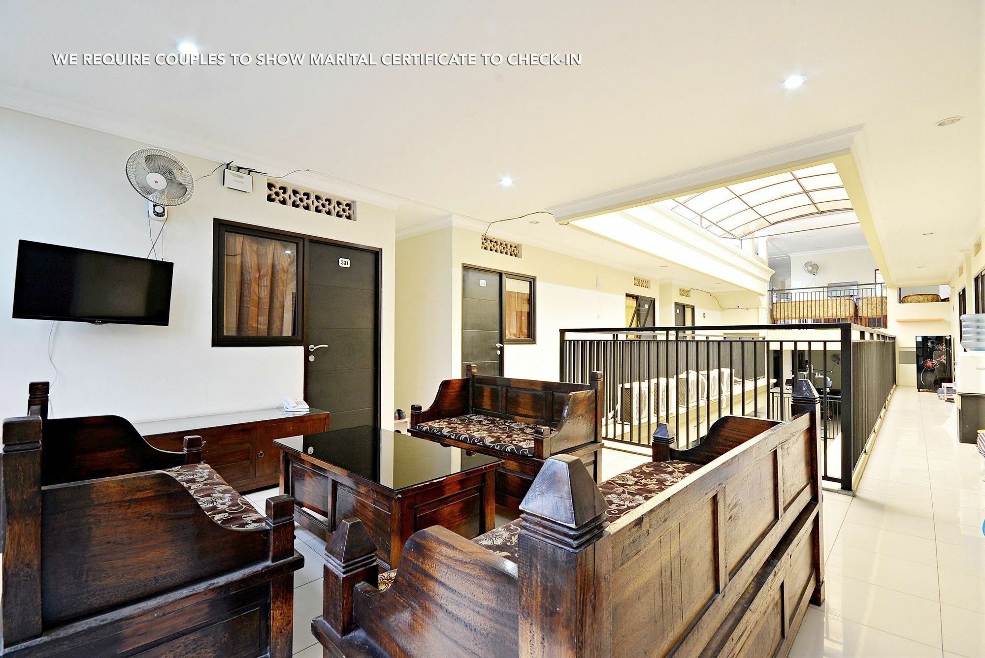 Zen Rooms Kuningan Syariah Jakarta Bagian luar foto