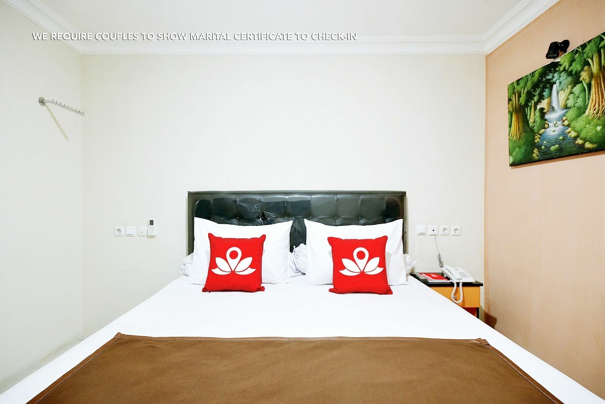 Zen Rooms Kuningan Syariah Jakarta Bagian luar foto